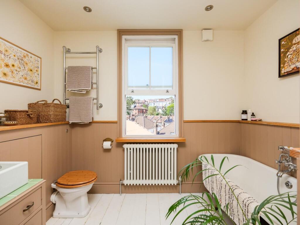 Apartment in Bristol, St Agnes, Montpelier - More