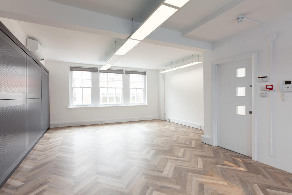 Main image of property: 3rd Floor East, 23-25 Eastcastle Street, London, Greater London, W1W 8DF