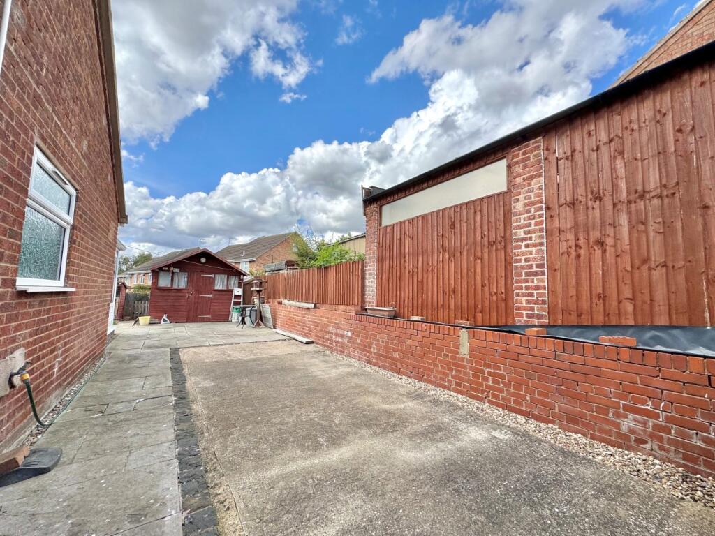 Eagles Drive, Melton Mowbray photo 2