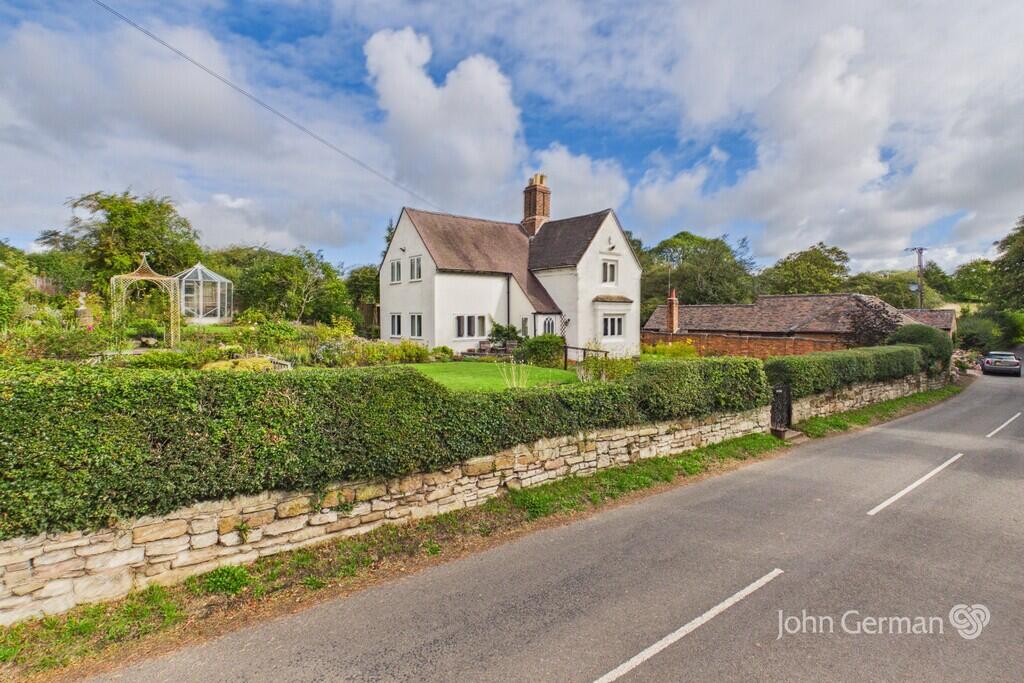 4-bed detached on Rose Cottage, Bretby, £595,000
