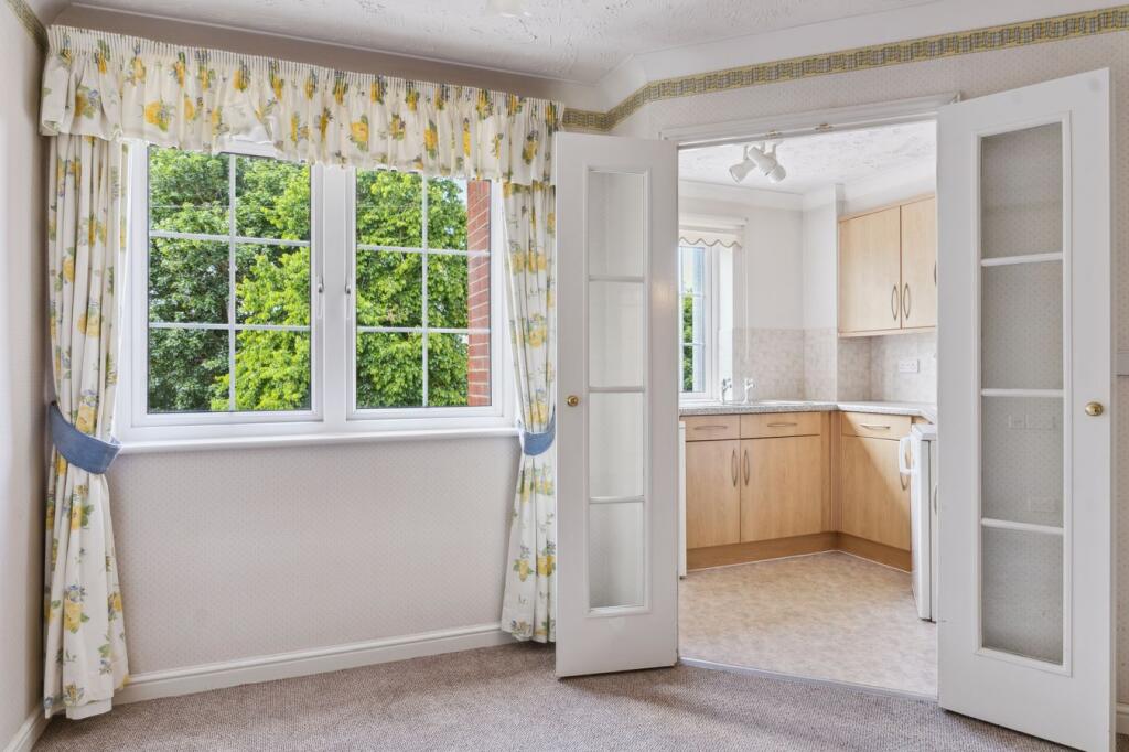 Apartment in Stevenage - View 4