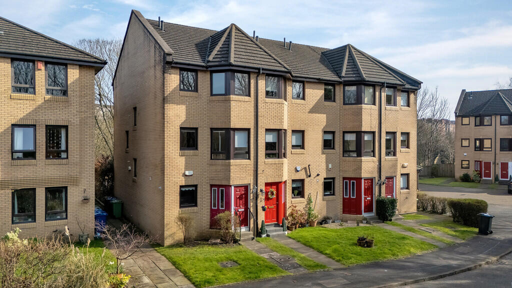 Main image of property: Bellshaugh Gardens, Kelvinside