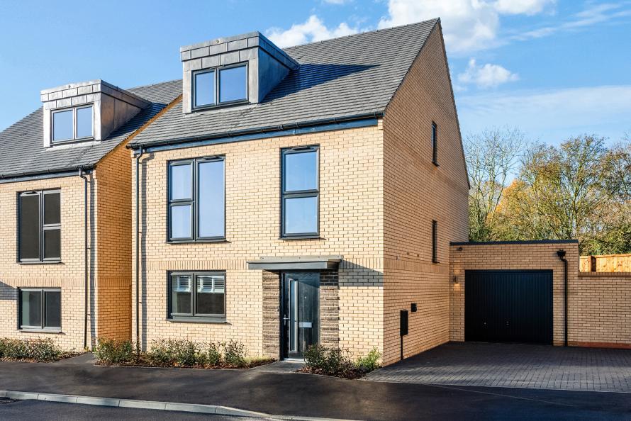 Main image of property: Kennel Lane,
Billericay,
Essex,
CM129RR