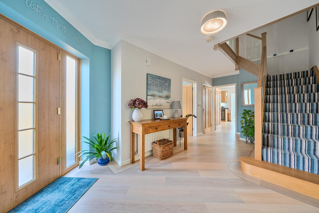 House in Dartford - View 5