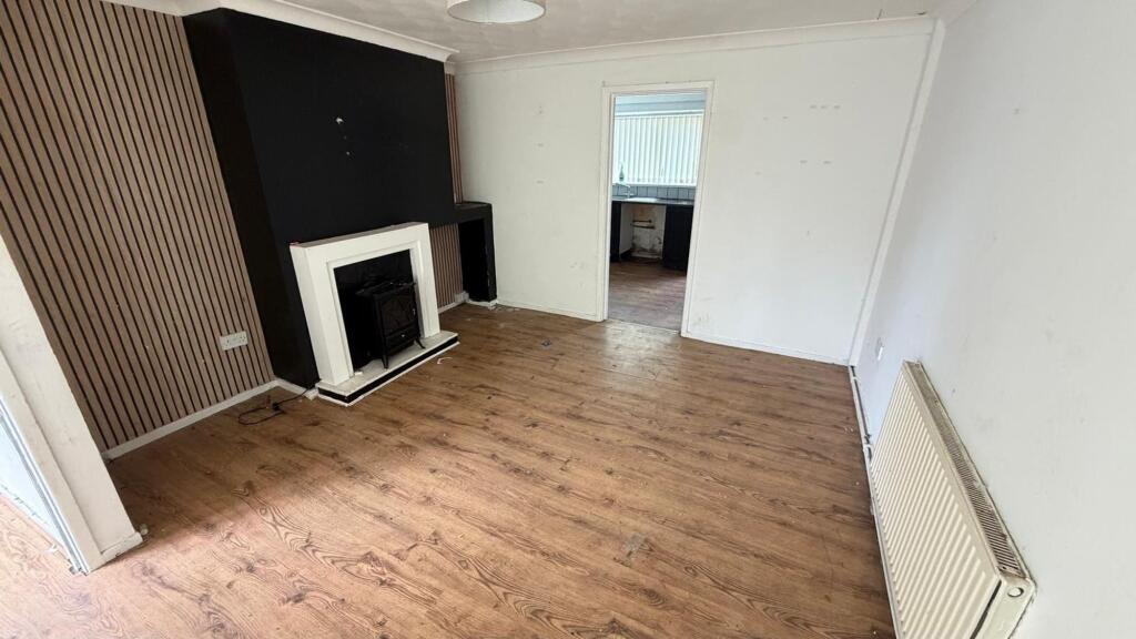 House in Sefton, Liverpool City Region - View 2