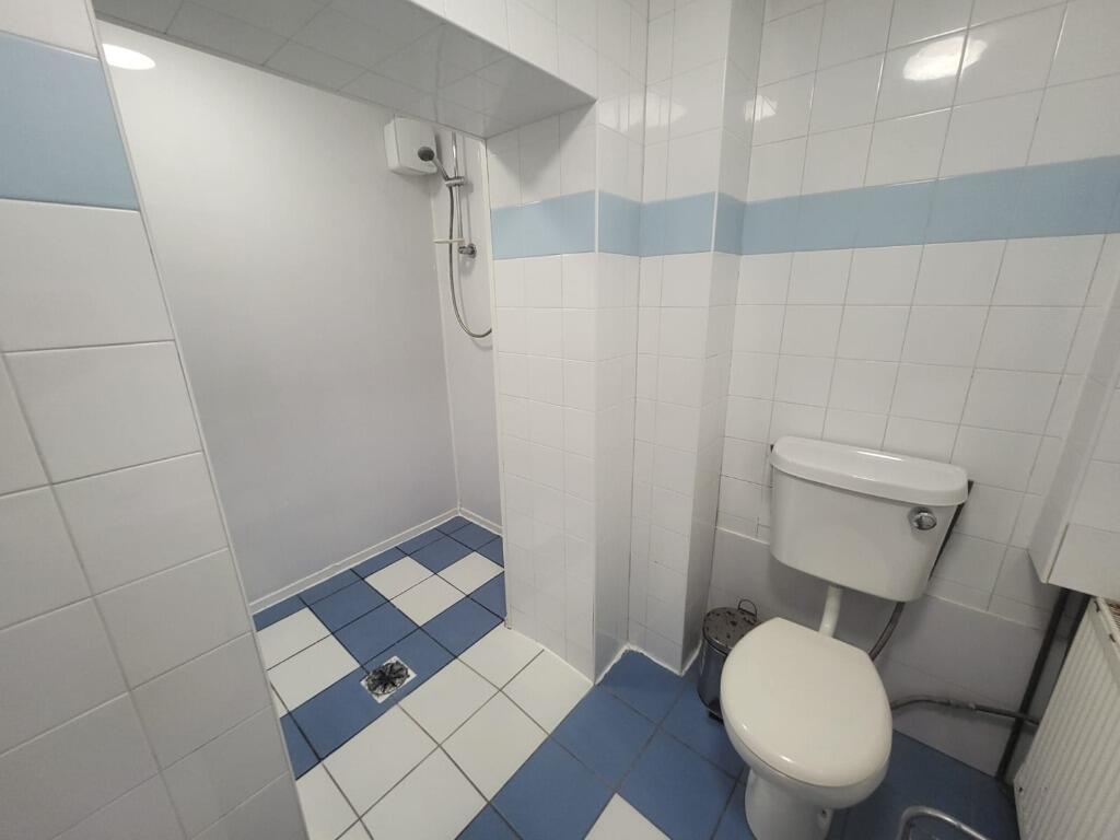 6 bedroom duplex for rent