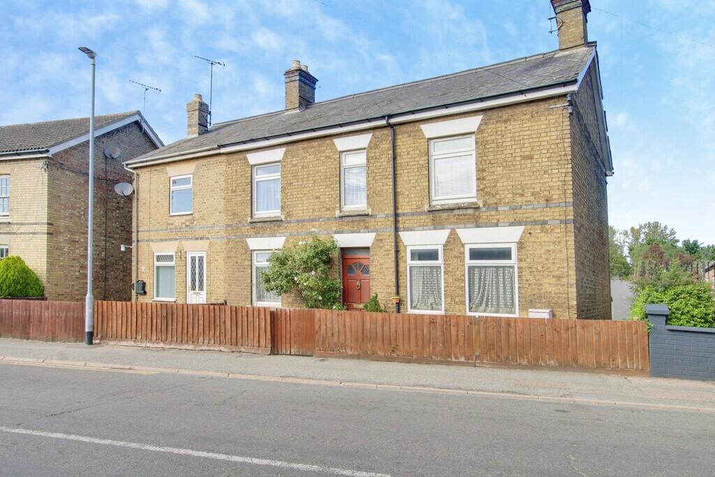 Main image of property: High Street, Doddington
