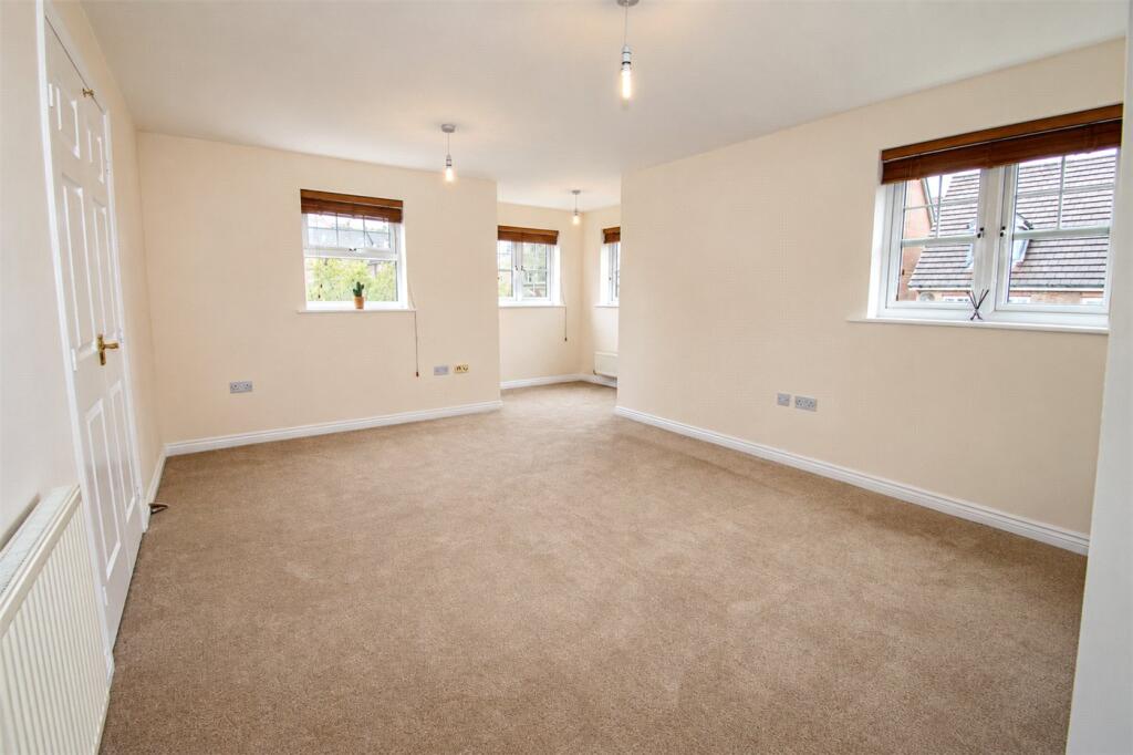 Merlin Road, Prenton, Wirral photo 4