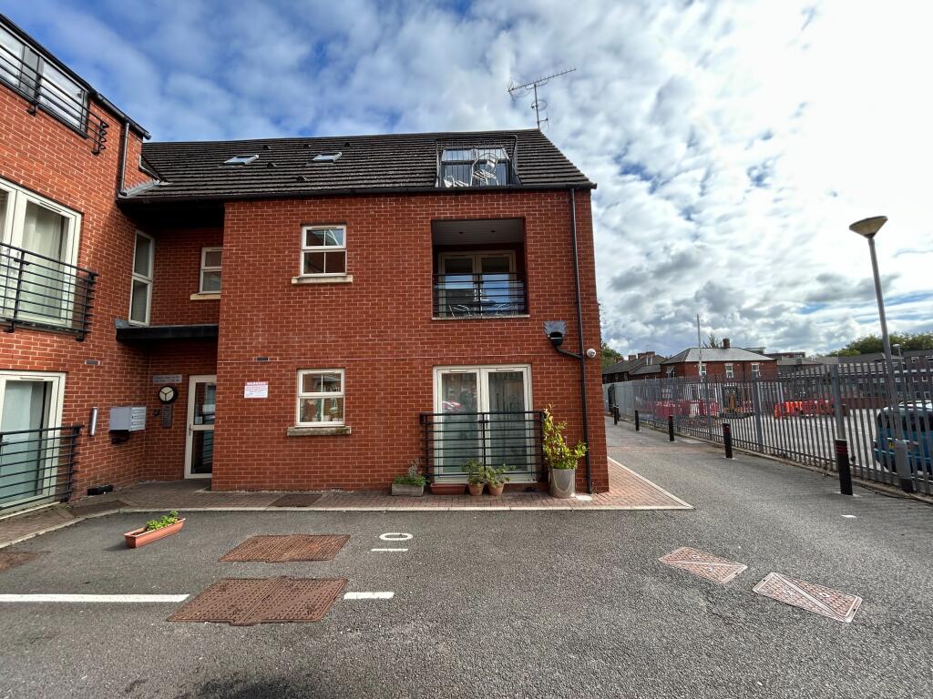 Main image of property: Wesleyan Court, Lincoln, LN2