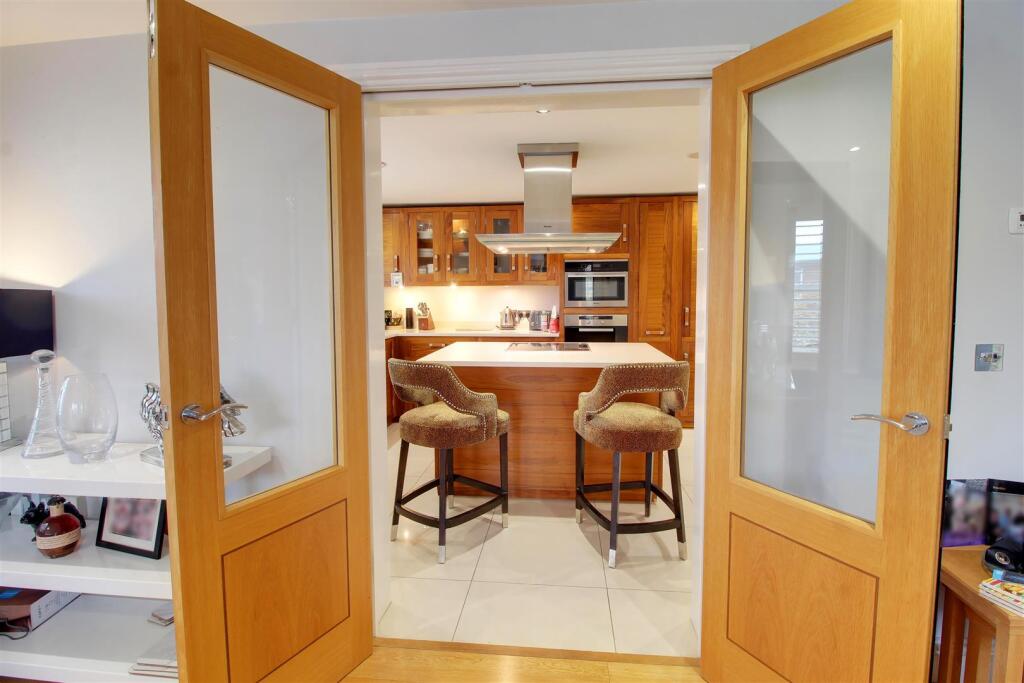 Additional image 13 of Bluebridge Road, Brookmans Park