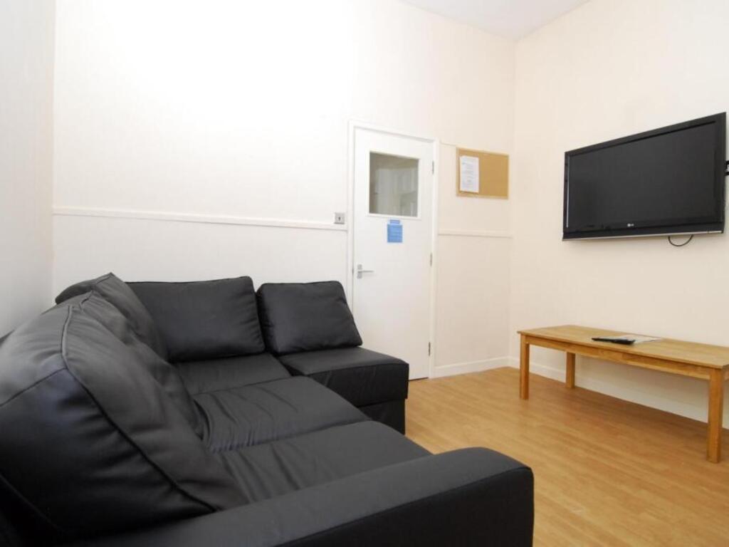 Main image of property: 26 Salisbury Road