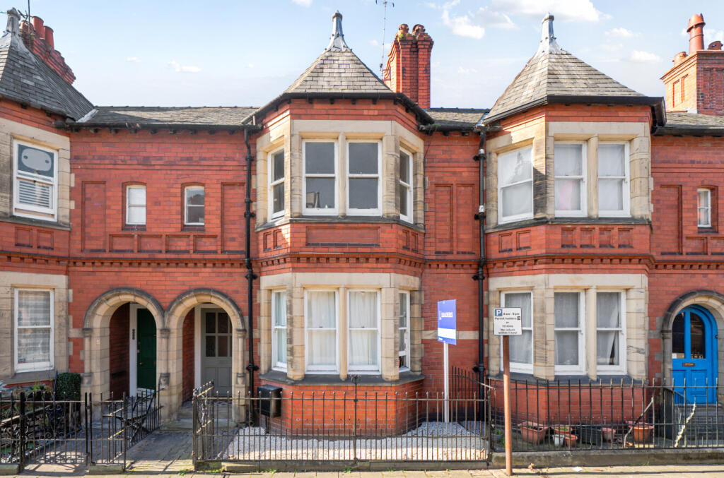 Main image of property: Bath Street, Chester, Cheshire