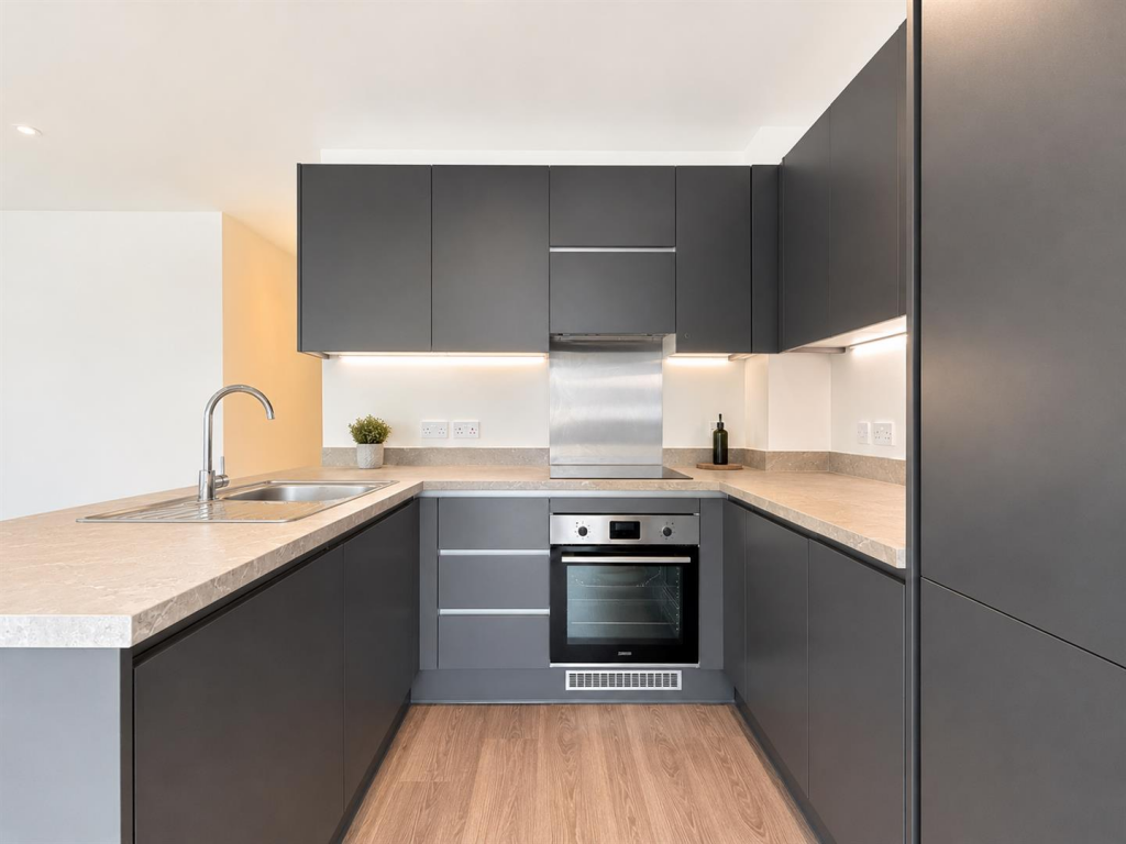 Main image of property: New Road, Feltham, TW14