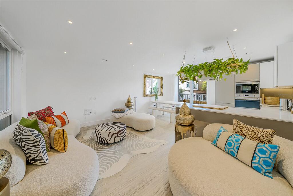 Apartment in London - View 4