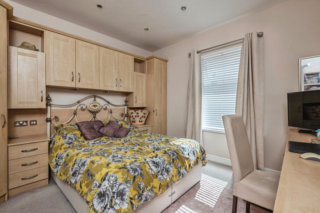 Marlborough Street, Ossett, West Yorkshire, WF5 photo 3