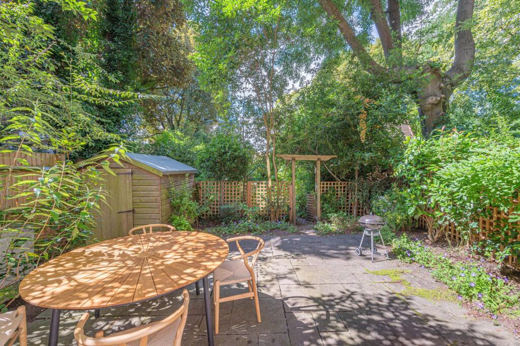 Property photo 8