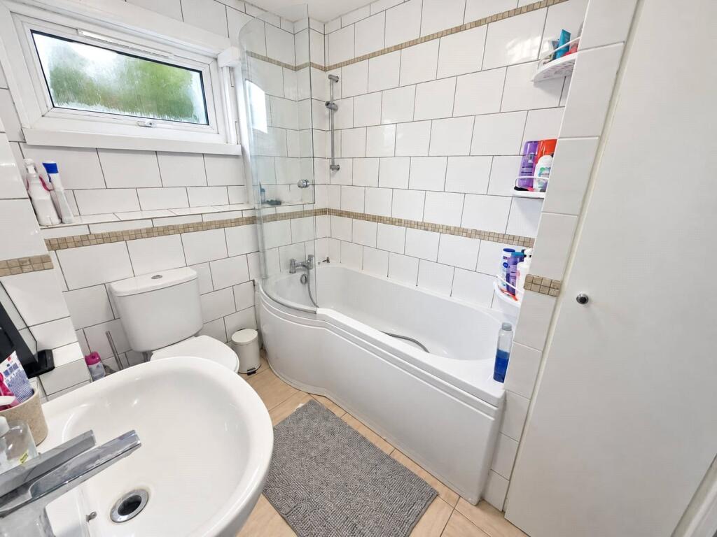 Apartment in Portsmouth - View 5