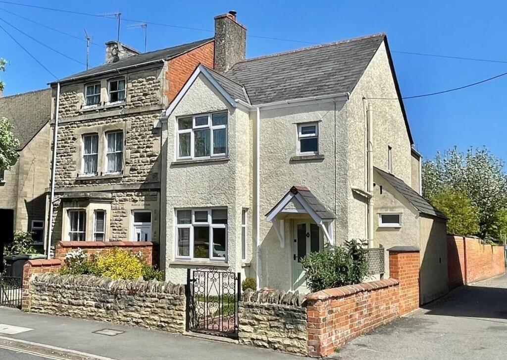 Main image of property: Victoria road, Cirencester
