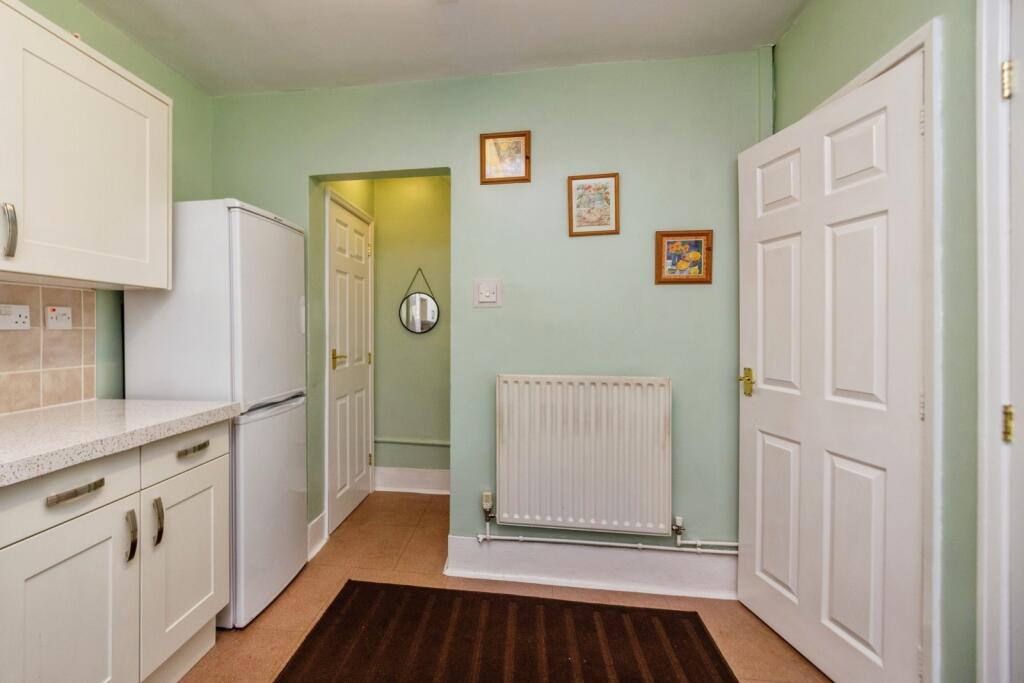 Pimbury Road, WILLENHALL, West Midlands, WV12 photo 4