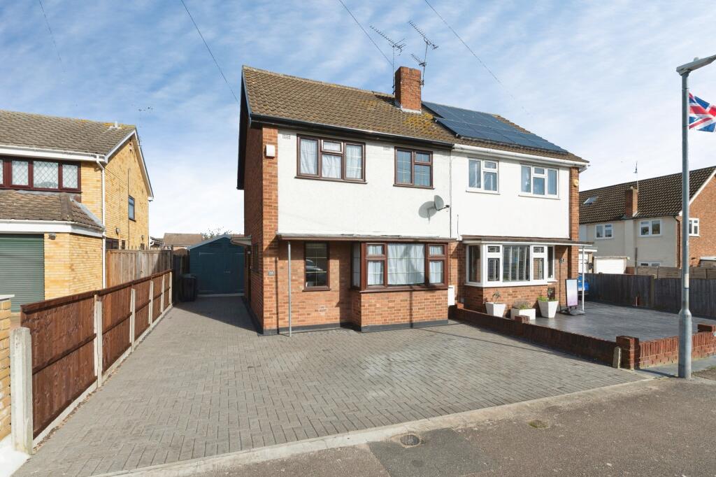 Main image of property: Victoria Road, Basildon, SS15
