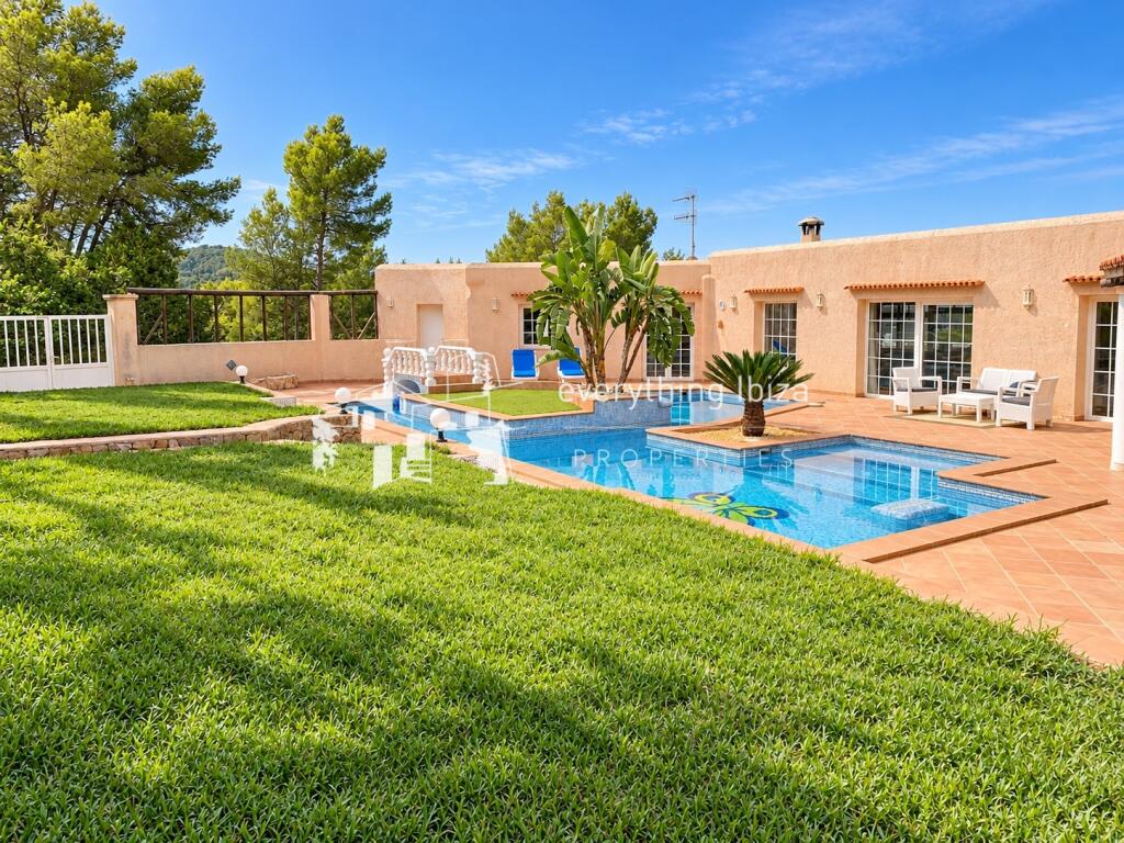 Main image of property: Balearic Islands, Ibiza, San Agusti De Vedra