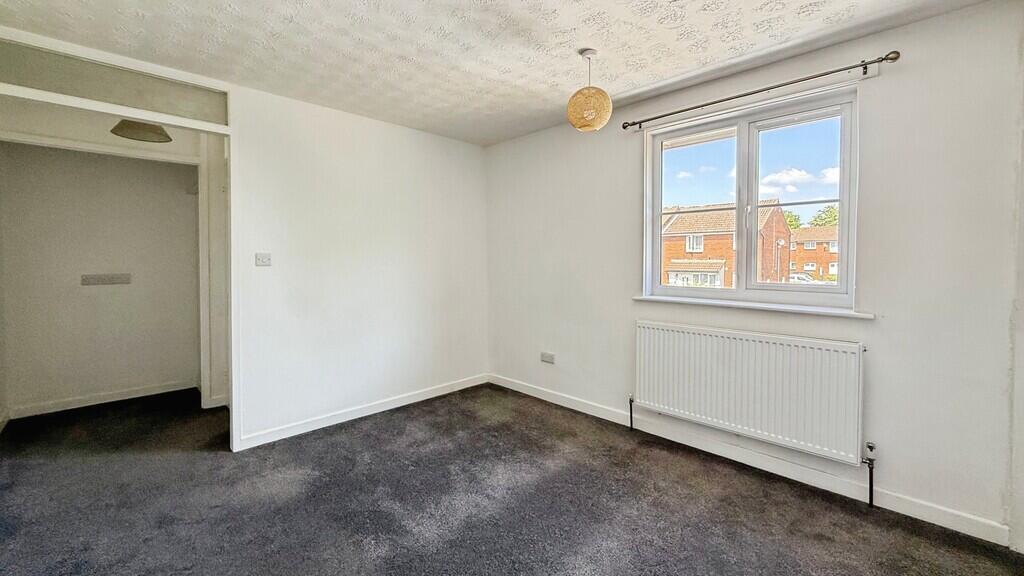 Buckleaze Close, Trowbridge photo 5