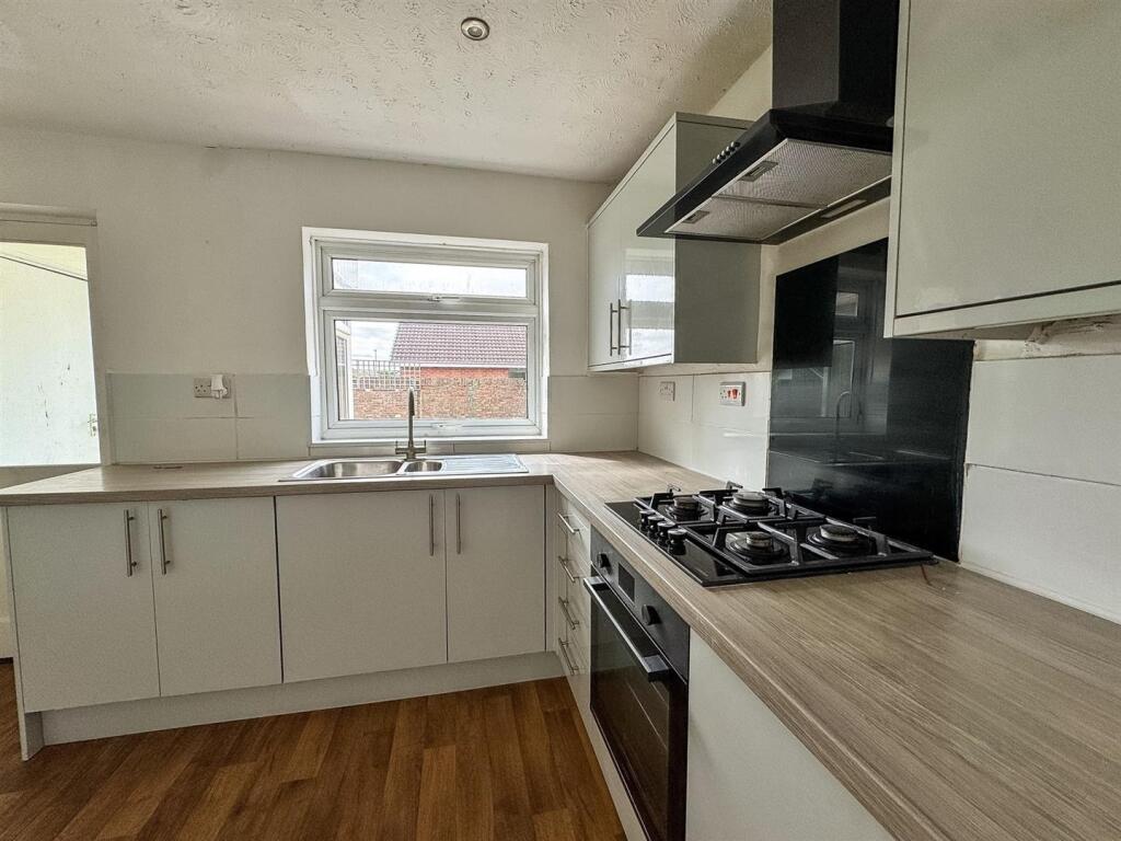 House in Weston-super-Mare, Mead Vale, Weston Village - View 3