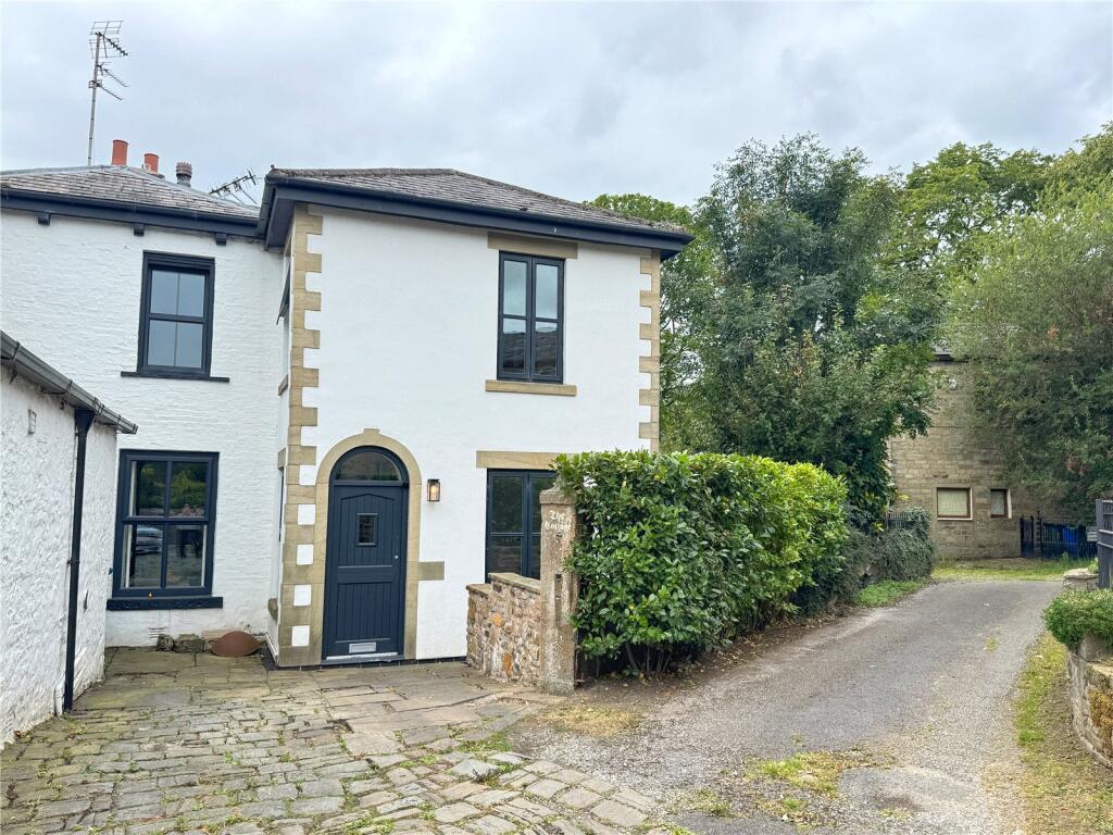 3-bed terraced on Springhill, Rawtenstall, Rossendale, BB4, £299,950