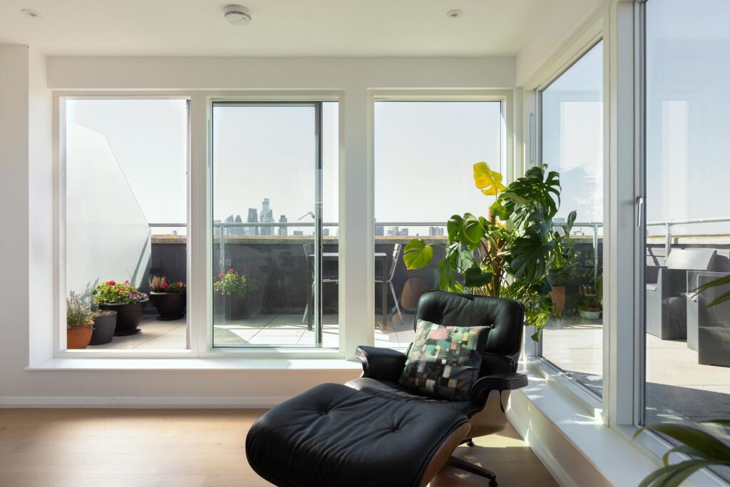 Main image of property: Keeling House, Claredale Street, E2