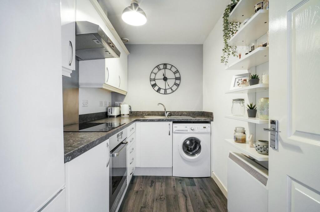 13, Auchenkist Place, Kilwinning, KA13 photo 4