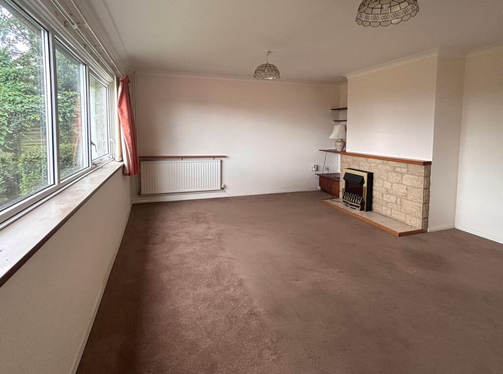 House in Tewkesbury, Churchdown - View 3
