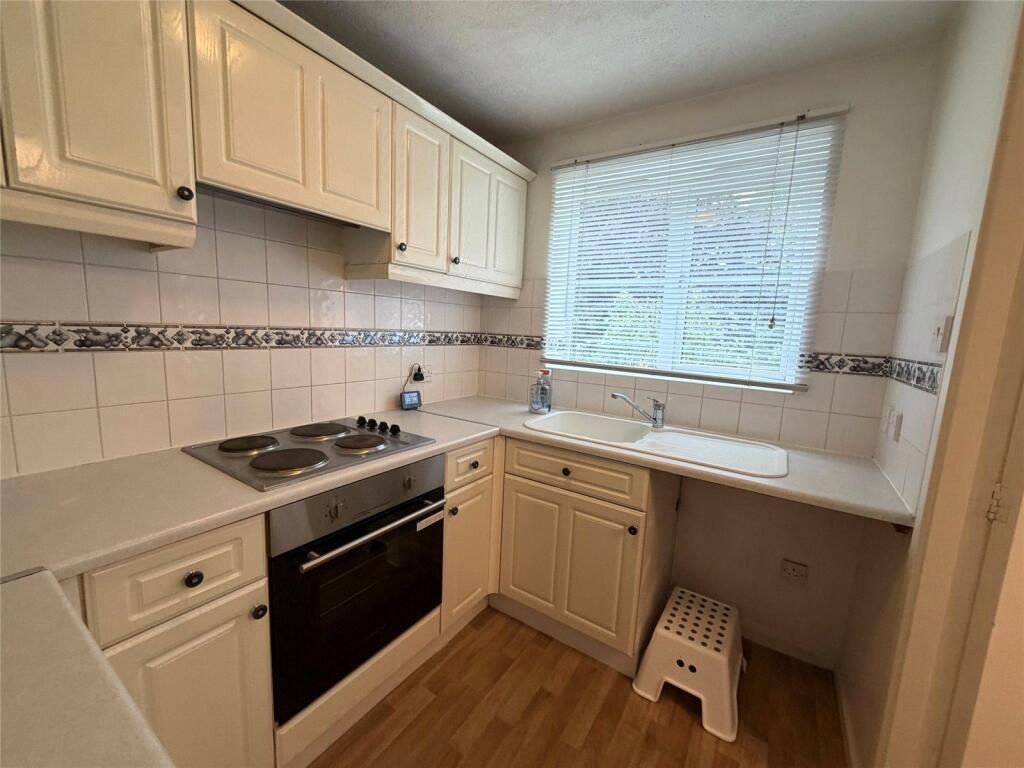 Apartment in Sutton Coldfield, Banners Gate - View 4