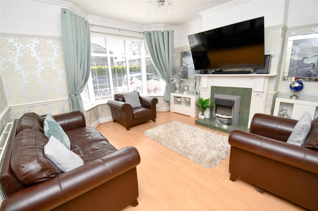 House in Wirral, Liverpool City Region - View 2