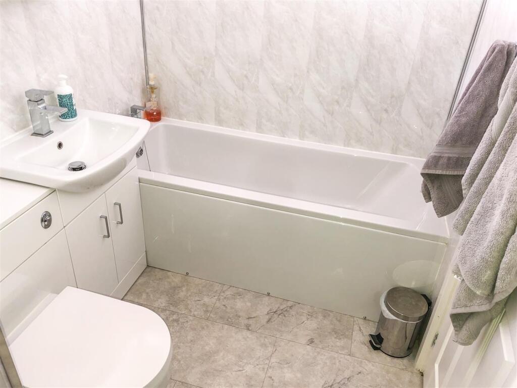 Additional image 7 of Easterton Croft, Birmingham