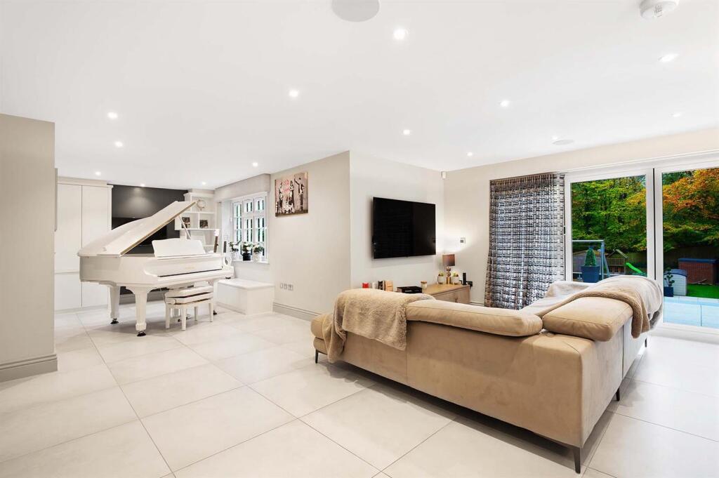 Additional image 6 of Bishops Road, Tewin