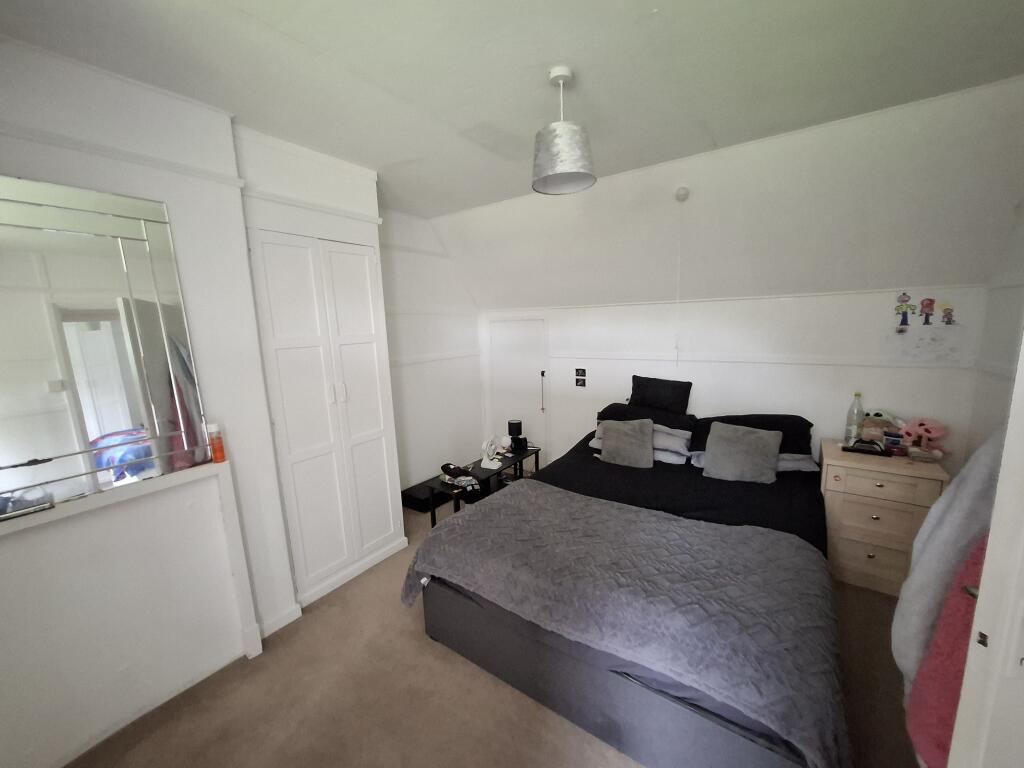 House in Bath - More