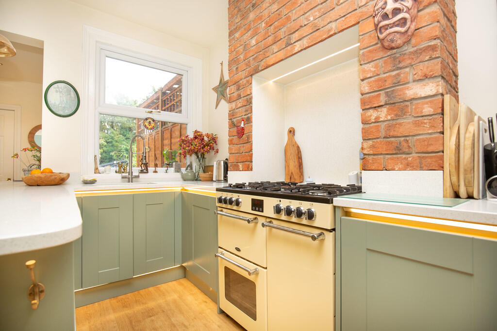 House in Tamworth, Amington - View 5