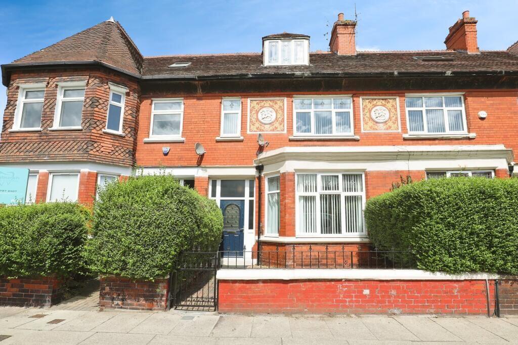 Main image of property: Aigburth Road, LIVERPOOL