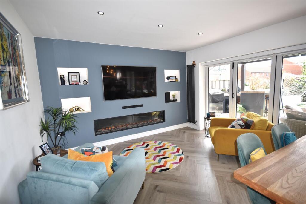 House in Doncaster - View 3