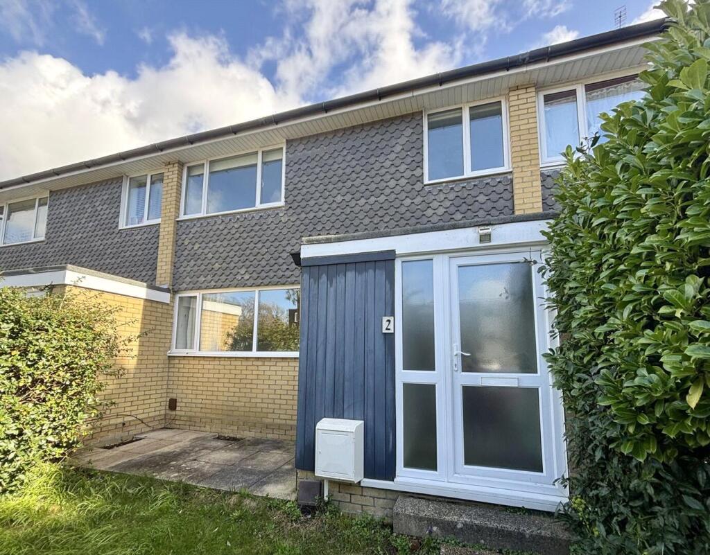 Main image of property: St Georges Close, Highcliffe On Sea, Christchurch, Dorset, BH23