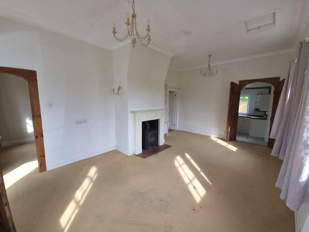 House in Dorchester, Dorset - View 2