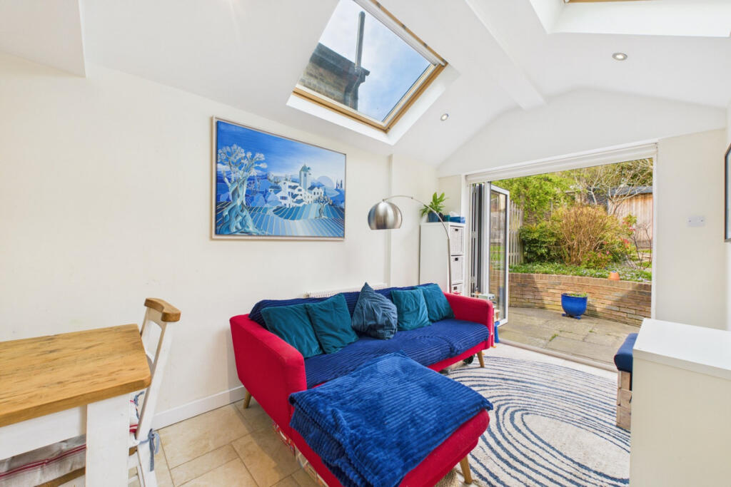 House in Dacorum, Boxmoor - View 4
