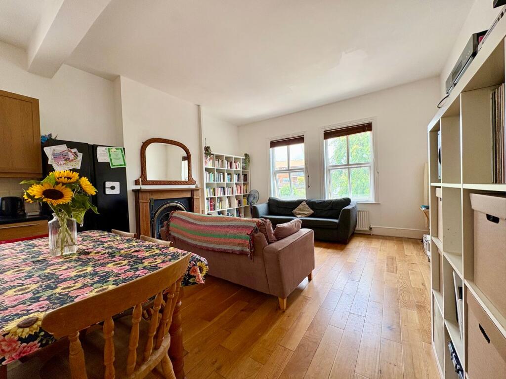 Apartment in Bexhill-on-Sea, Old Town - View 4