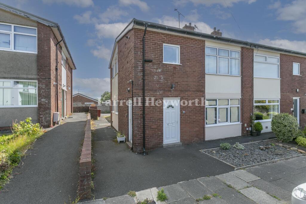 1-bed flat on Prospect Avenue, Barrow In Furness, £110,000