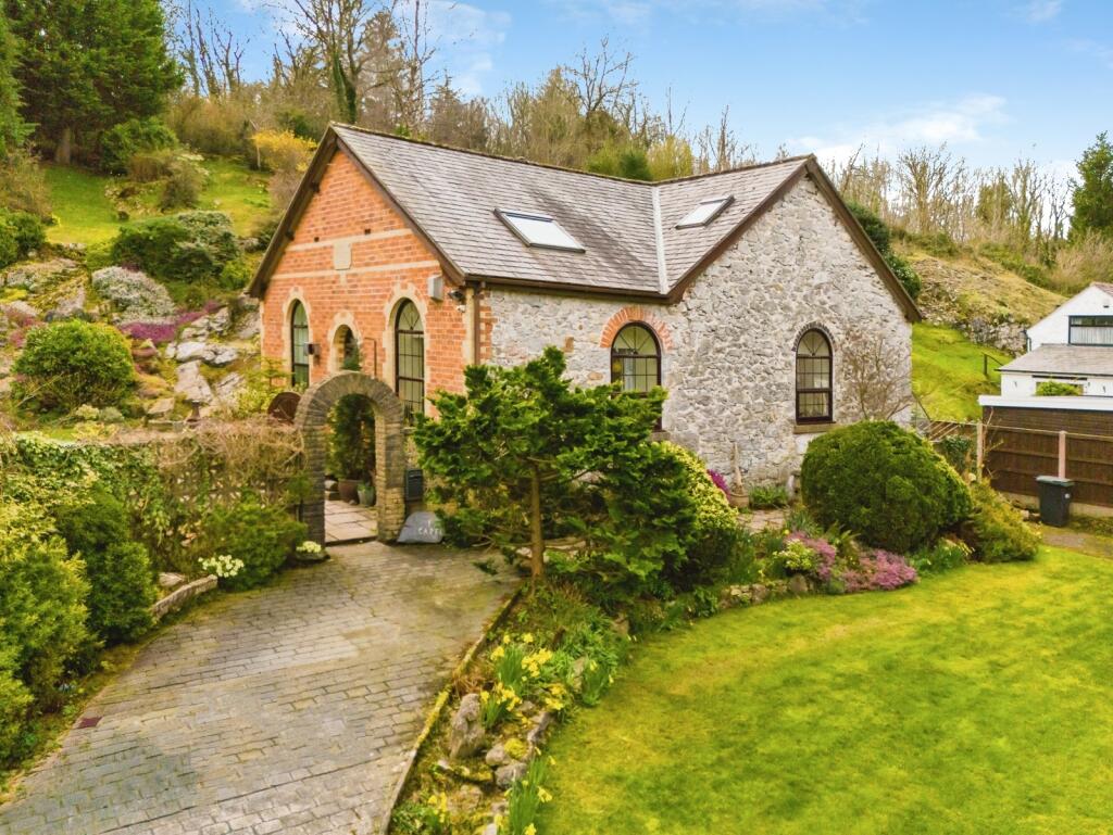 Pant Y Buarth, Gwernaffield, Mold, Flintshire, CH7 photo 3
