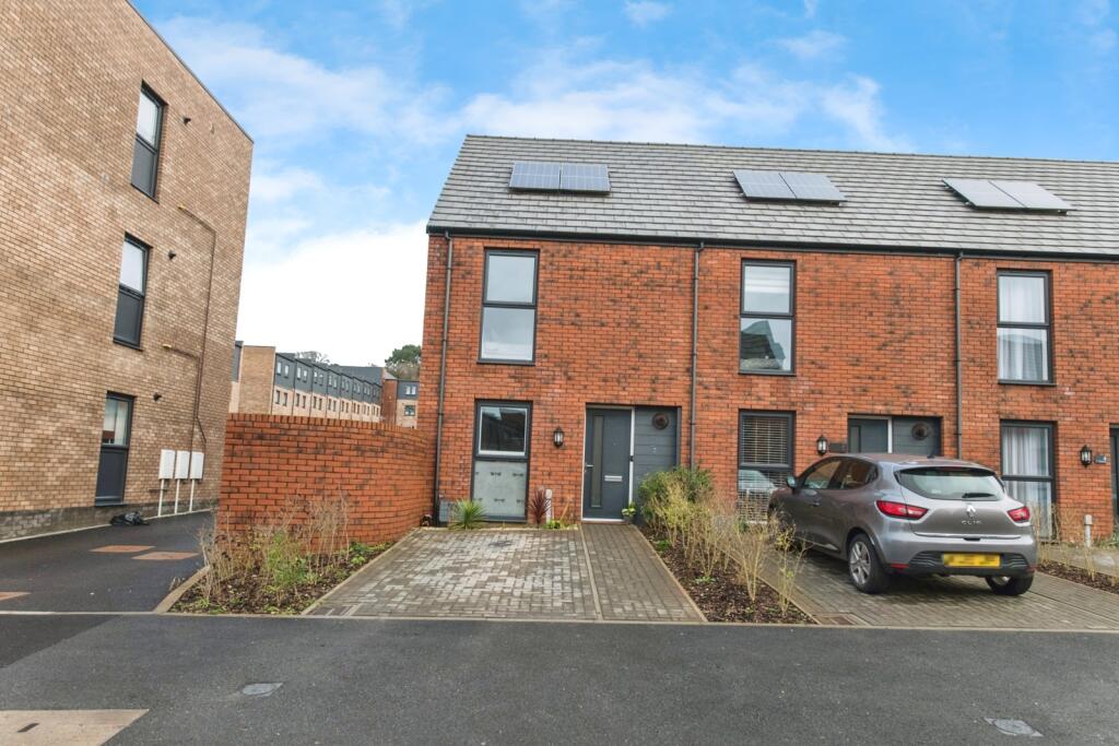 2-bed terraced on Quartz Row, Exeter, Devon, EX4, £114,000
