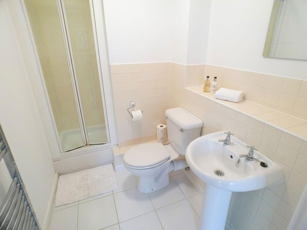 Apartment in Nottingham - More