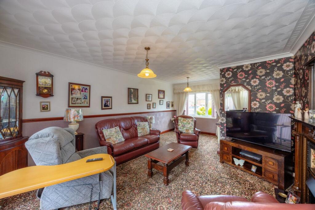 House in Barnsley, South Yorkshire - View 3