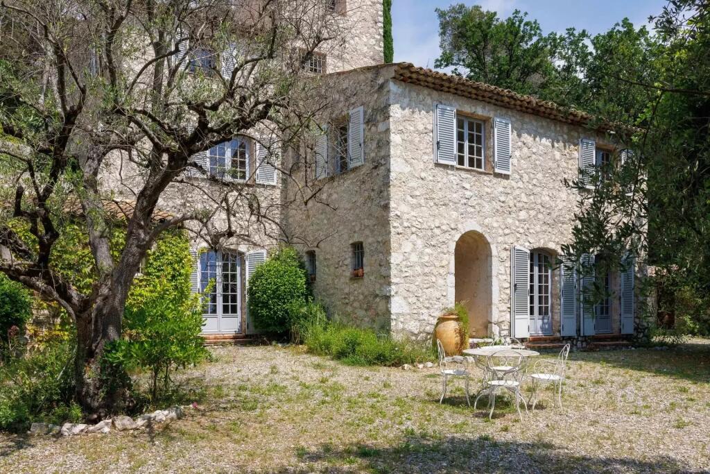 Main image of property: Provence-Alps-Cote d`Azur, Alpes-Maritimes, La Colle-sur-Loup
