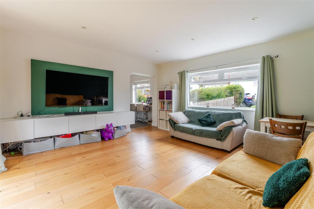 House in Bristol - More